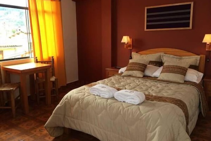 Room 7 of 34