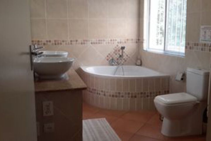 Room 2 of 16
