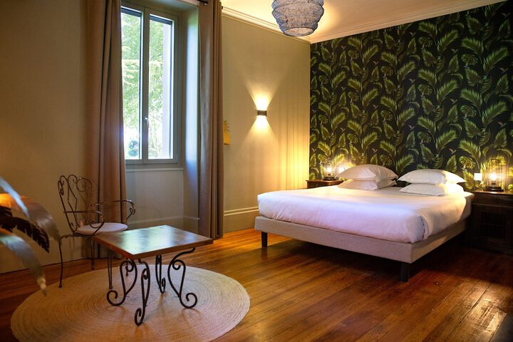 Room 14 of 71