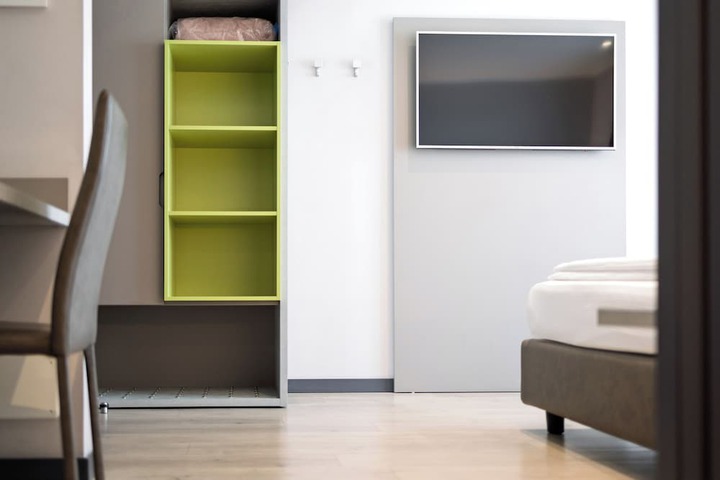 Room 15 of 62