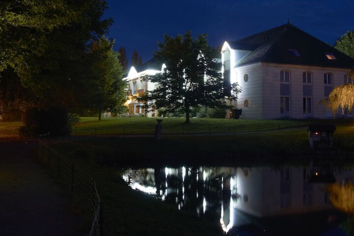Front of property - evening/night