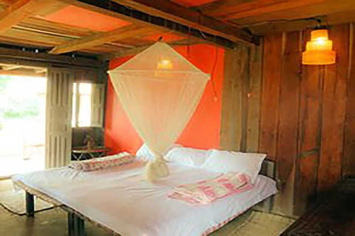 Room 8 of 67