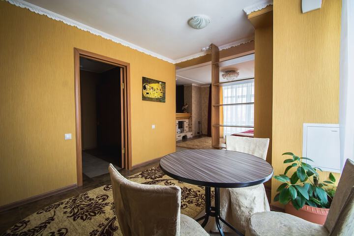 Room 29 of 69
