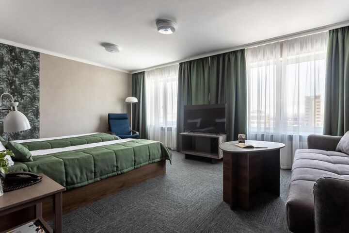 Room 89 of 102