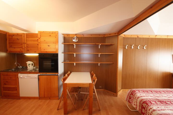 Room 20 of 61