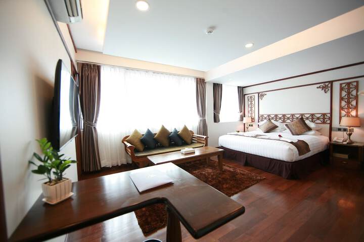 Room 13 of 45