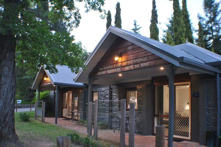 Hotel Exterior 224 of 224