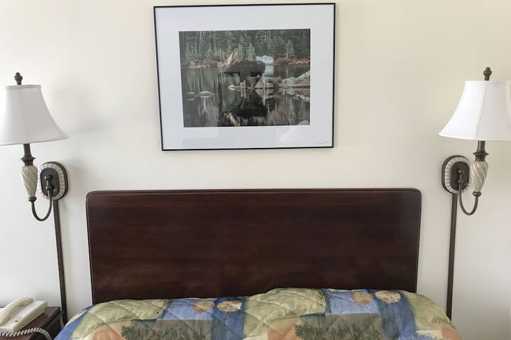 Room 9 of 39