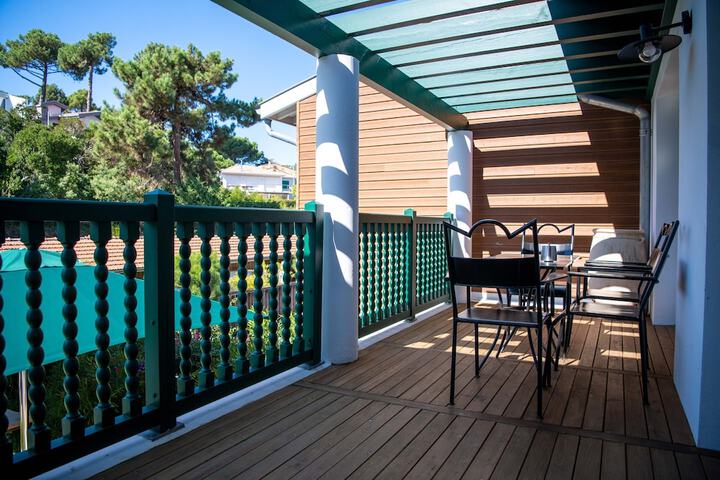 Terrace/Patio 96 of 98