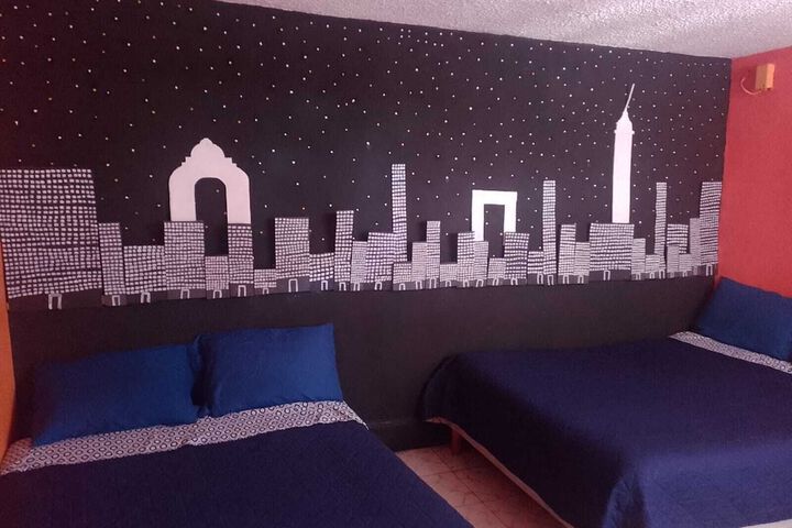 Room 7 of 14
