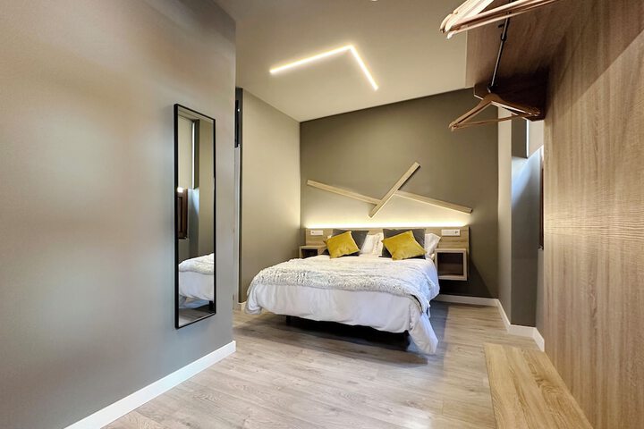 Room 48 of 84