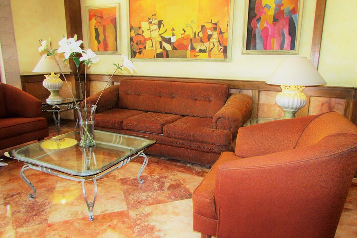 Hotel Interior 7 of 131