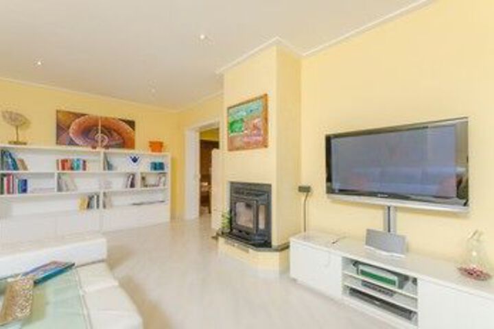 Room 7 of 22