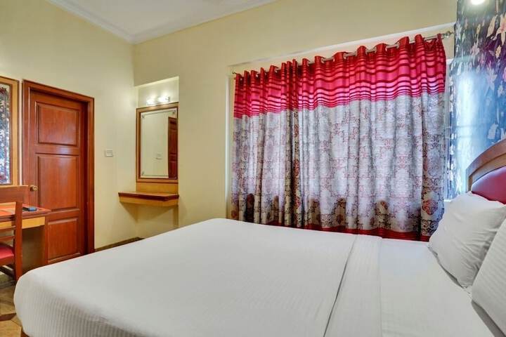 Room 14 of 19