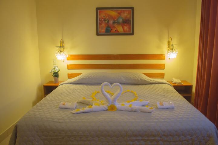 Room 8 of 17