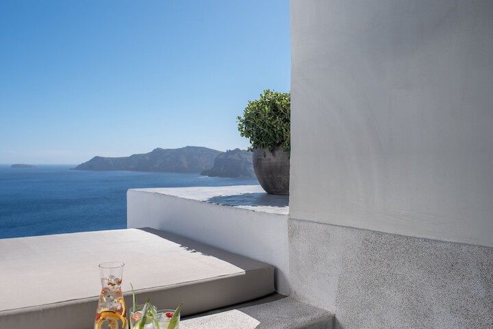 Terrace/Patio 26 of 68