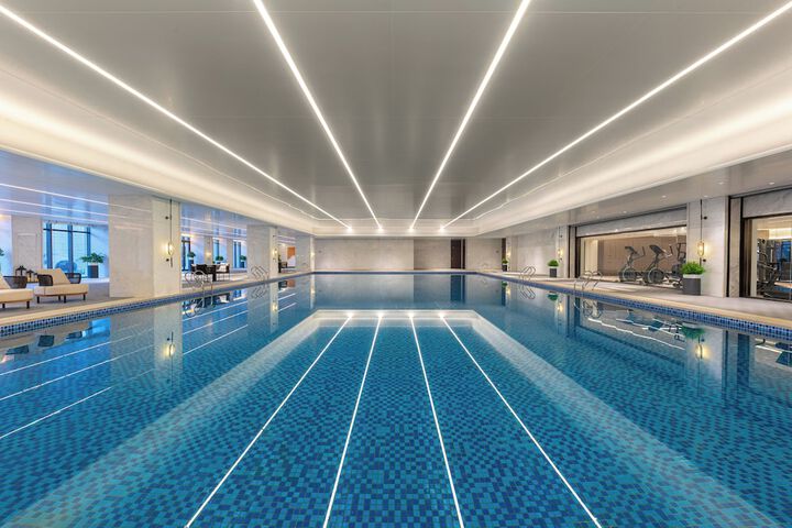 Pool 35 of 102