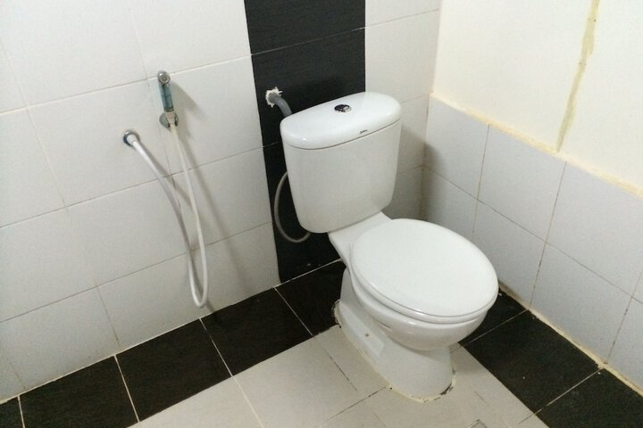 Room 15 of 19