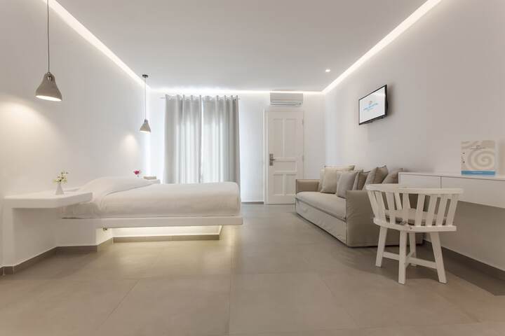 Room 30 of 144