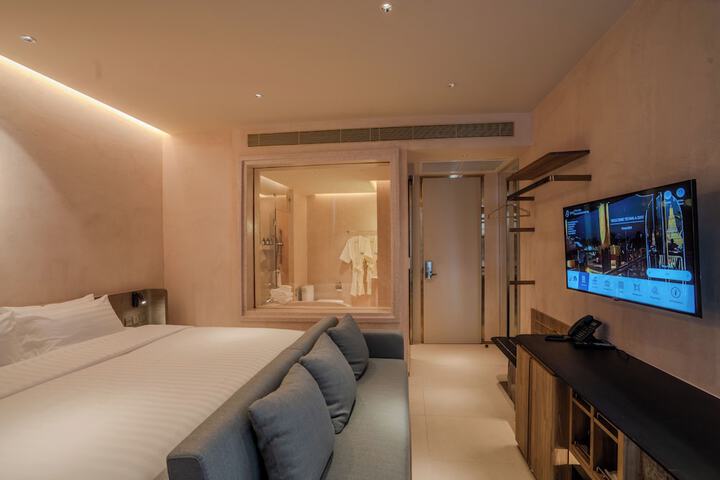 Room 64 of 151