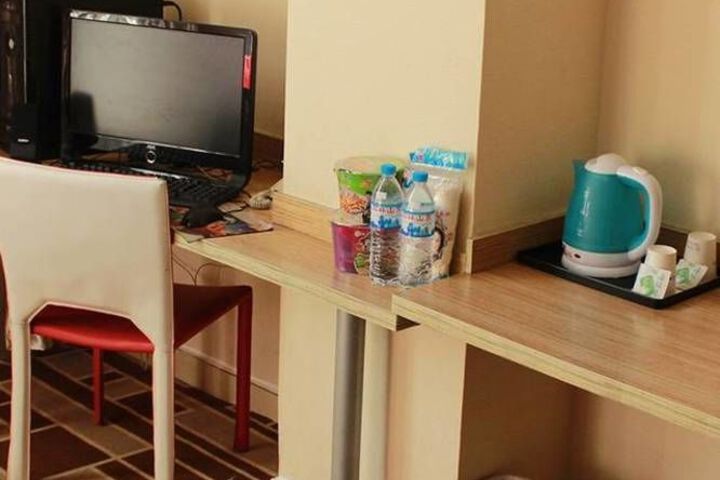 Room 63 of 90