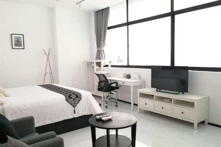 Room 11 of 69