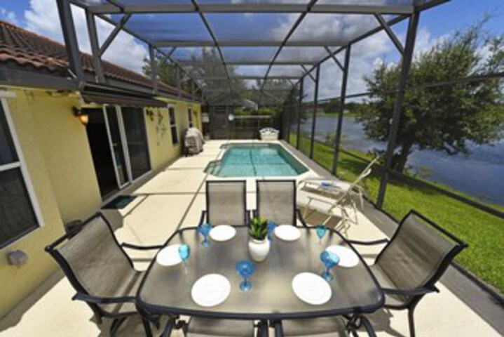 Terrace/Patio 2 of 27