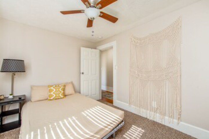 Room 40 of 40