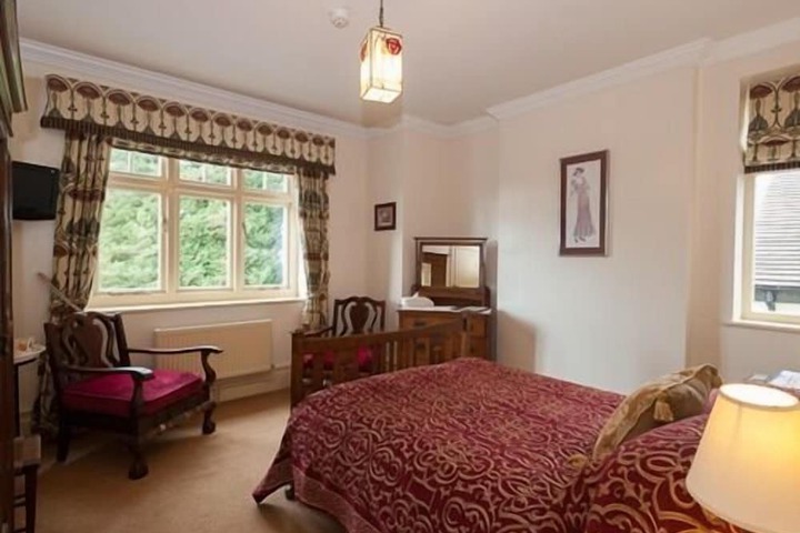 Room 5 of 26