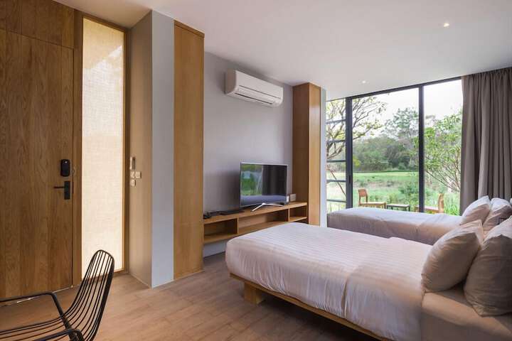 Room 28 of 119