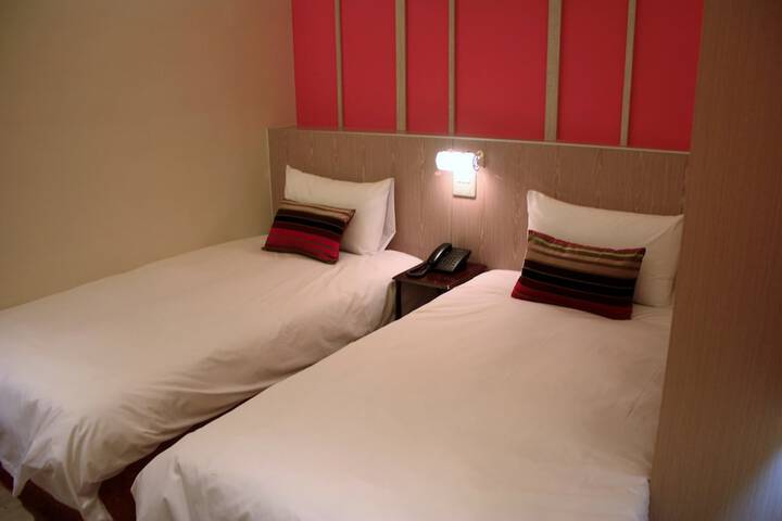 Room 10 of 58