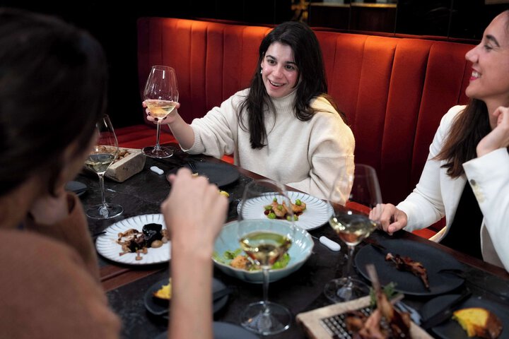 Dining 71 of 132