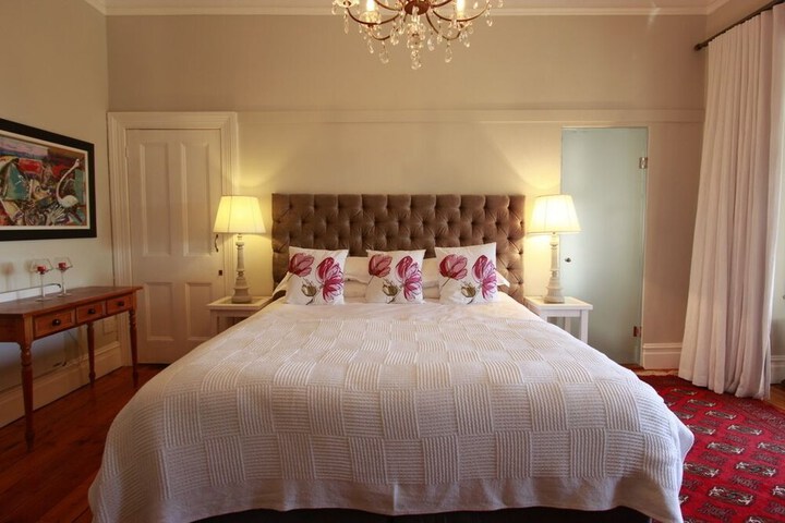 Room 3 of 40