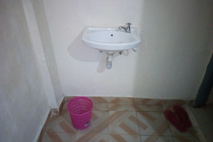 Room 14 of 22