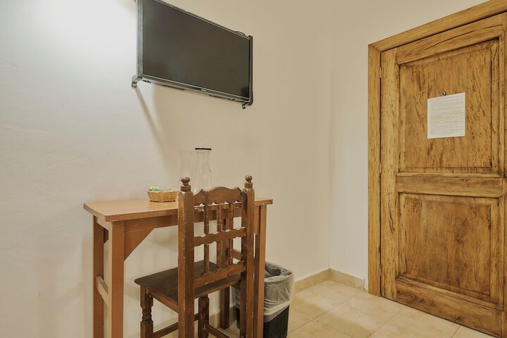 Room 58 of 142