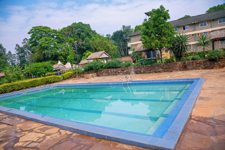 Pool 29 of 66