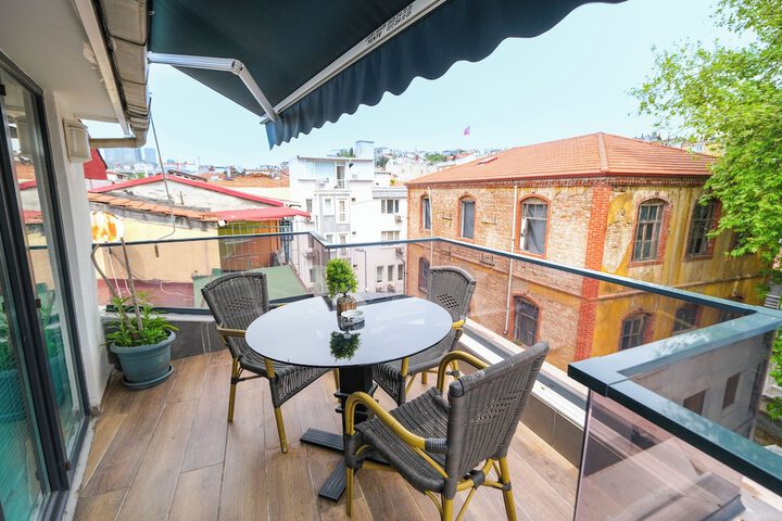 Terrace/Patio 48 of 89