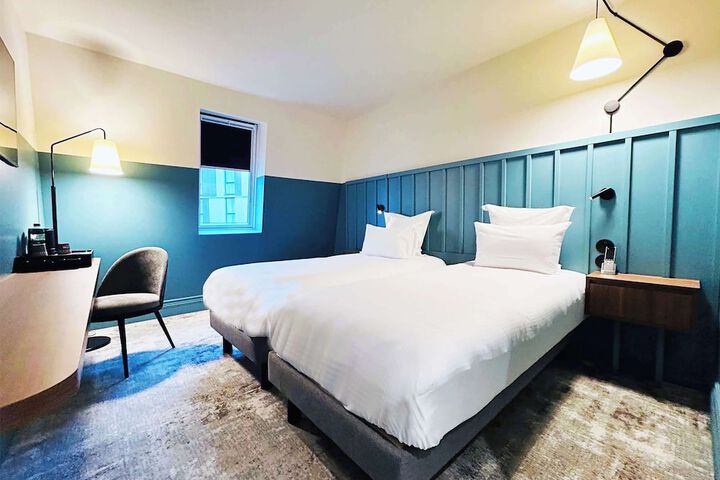 Room 11 of 63