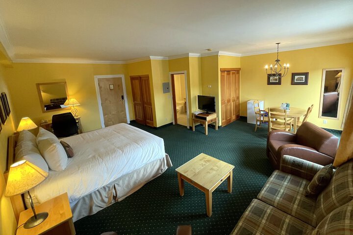 Room 14 of 60