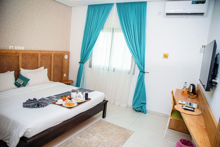 Room 37 of 85