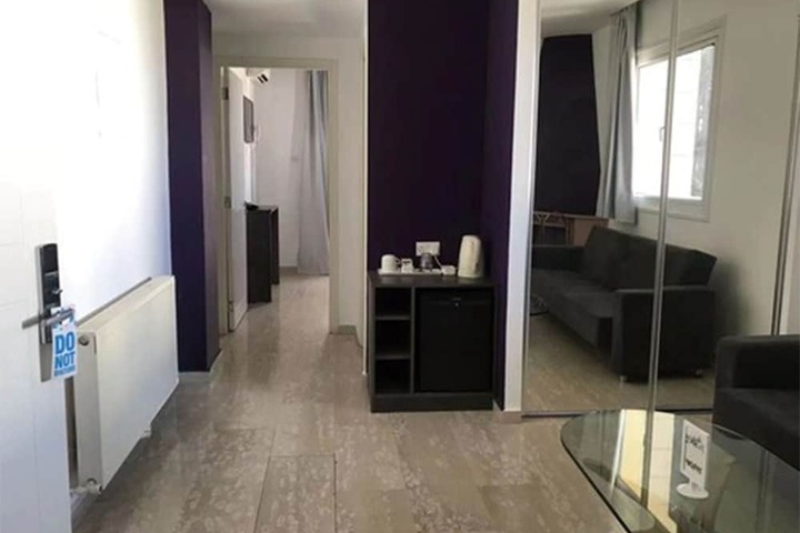 Room 70 of 110