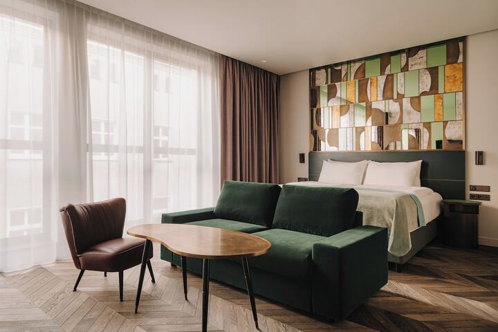Room 21 of 92