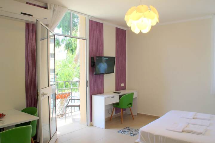Room 10 of 57