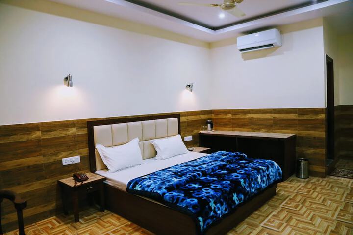 GOROOMGO HOTEL VISHNU INN DEHRADUN
