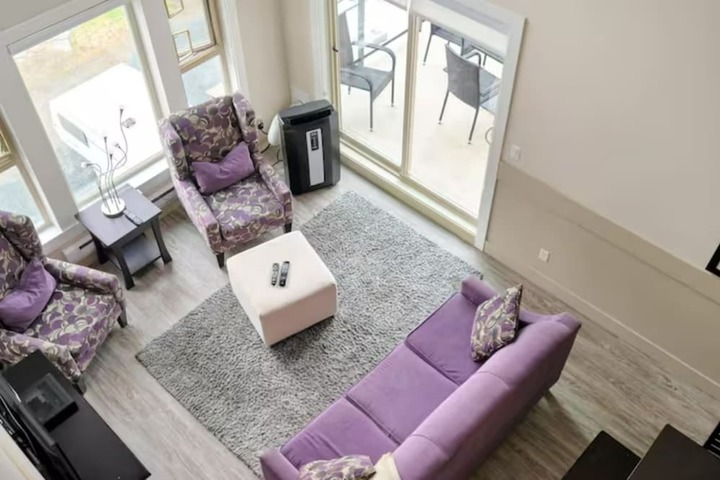 Room 80 of 149