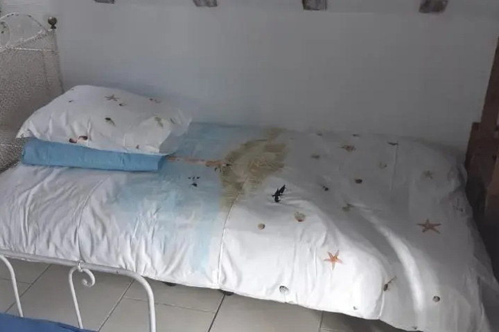Room 2 of 12