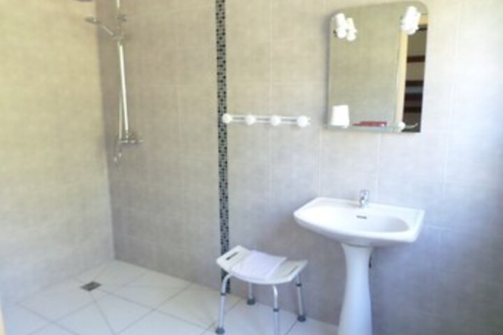 Room 5 of 59
