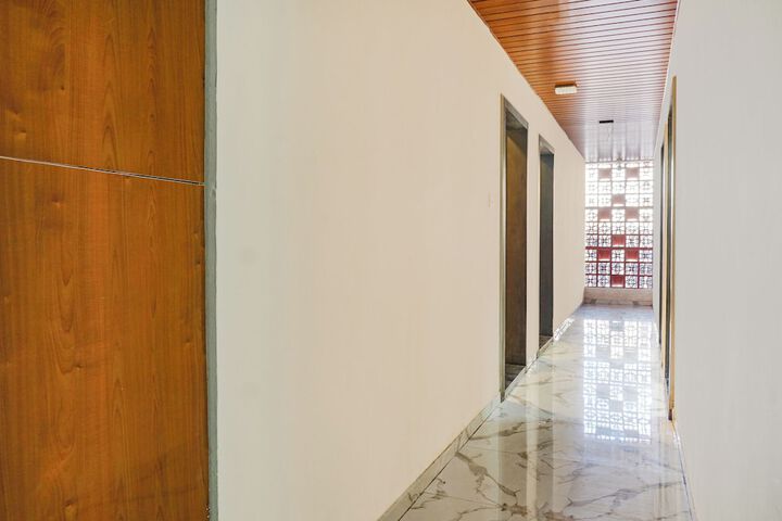 Hotel Interior 6 of 61