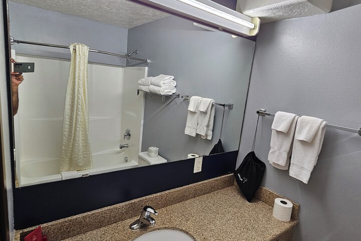 Room 30 of 49