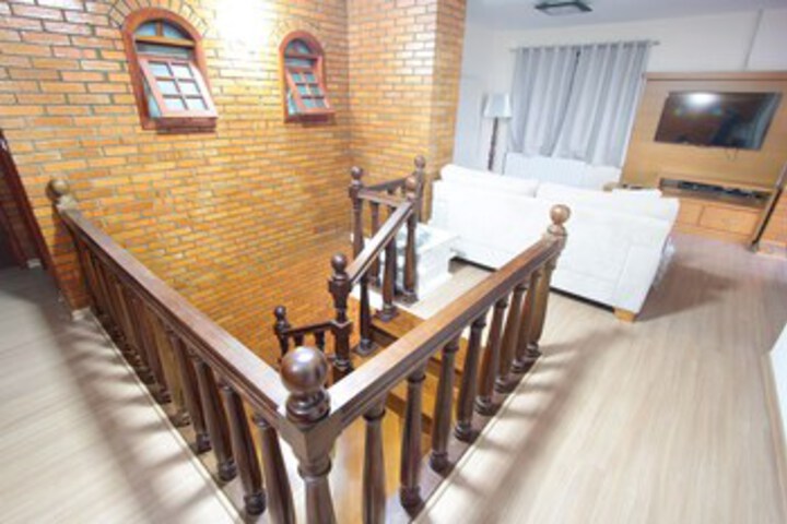 Room 8 of 29